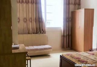 美林街 金谷大厦 温馨的正1厅1房 家具齐全 仅900元 - 玉林28生活网 yulin.28life.com