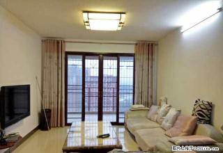 新玉林高中后面 东城经典 精品3房，出行方便 拎包入住 - 玉林28生活网 yulin.28life.com