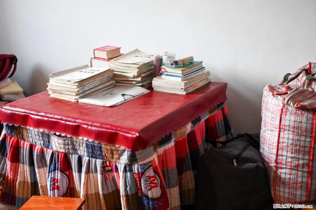 全网追的“扁担女孩”，找了一份暑假工，时薪12元 - 玉林生活资讯 - 玉林28生活网 yulin.28life.com