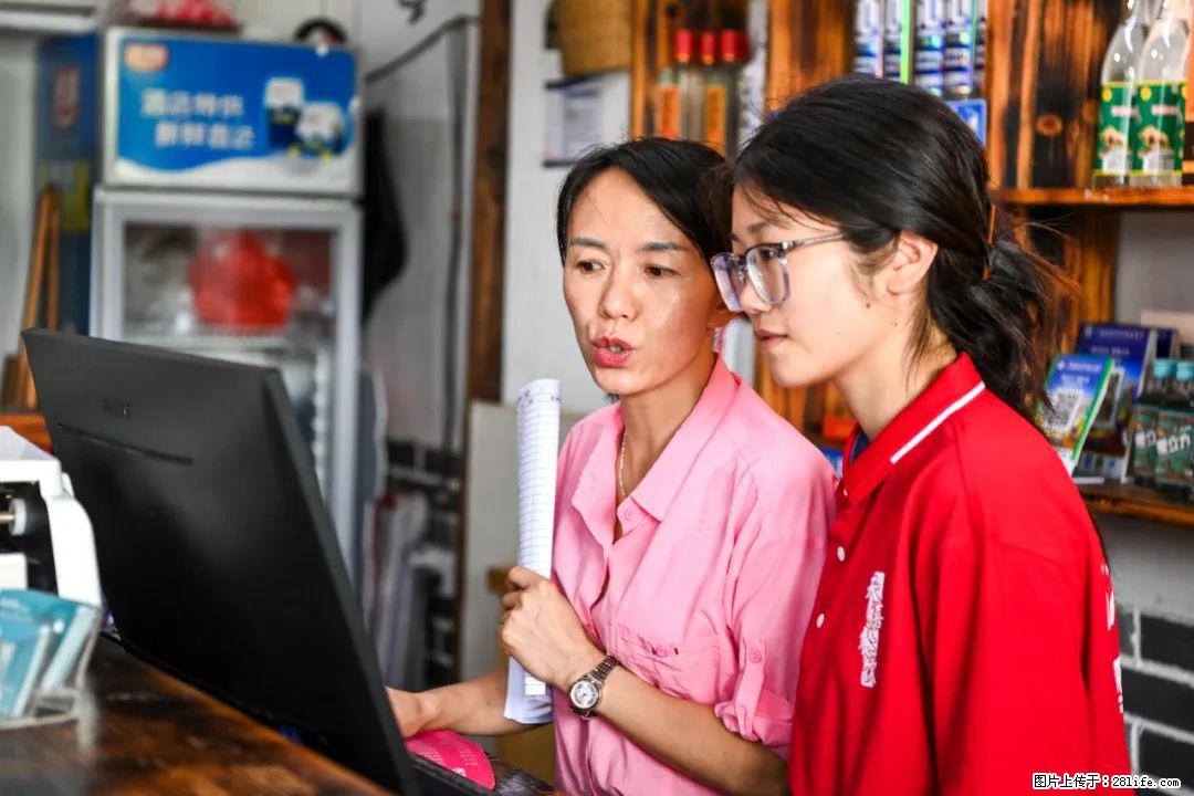 全网追的“扁担女孩”，找了一份暑假工，时薪12元 - 玉林生活资讯 - 玉林28生活网 yulin.28life.com